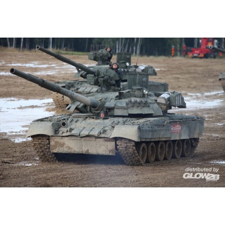 Russian T-80UE-1 MBT Model kit