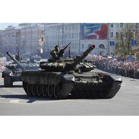 Soviet T-72B3 MBT Model kit